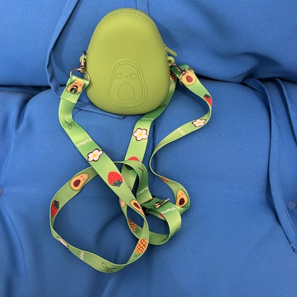 Avocado Purse By Nana NWOTS Adjustable Straps Measurements In description - Picture 2 of 5